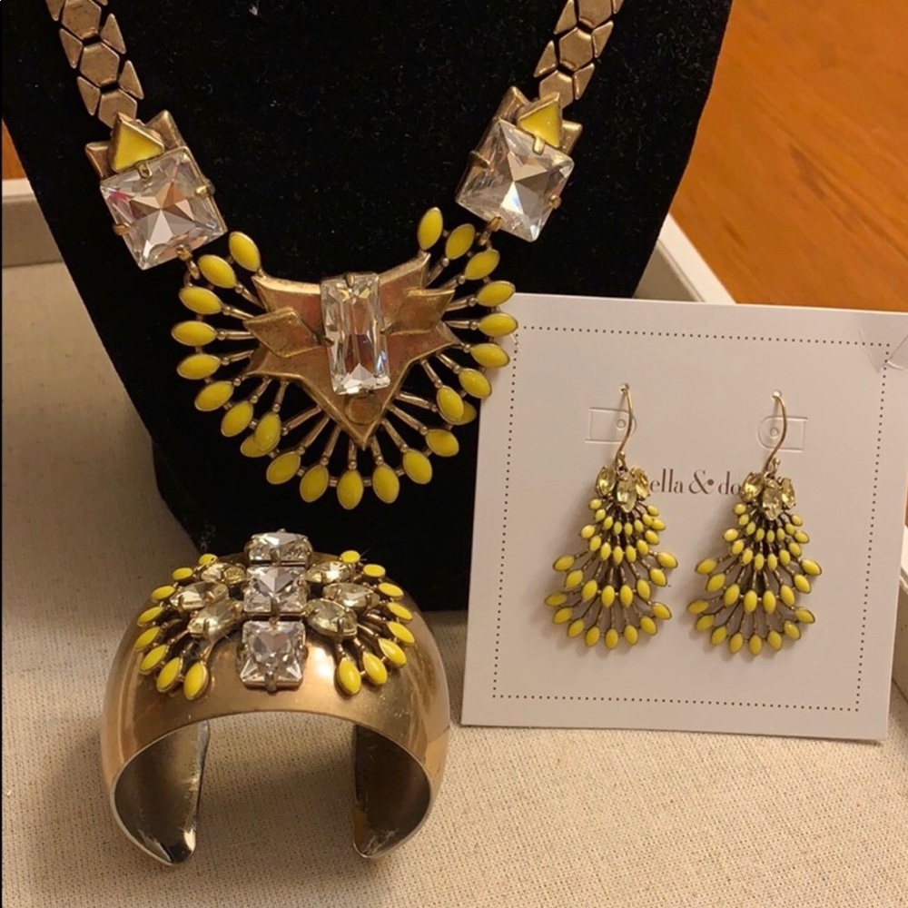 Stella & Dot Yellow Statement Set